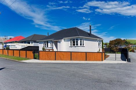 Photo of property in 16 Davidson Terrace, Kaikoura, 7300
