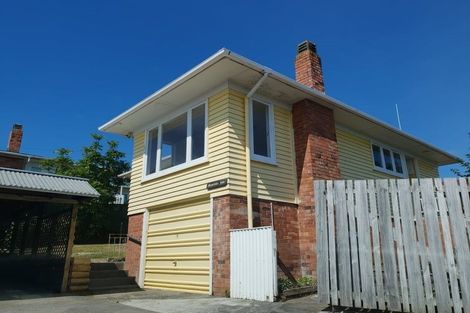 Photo of property in 9 Lex Avenue, Green Bay, Auckland, 0604