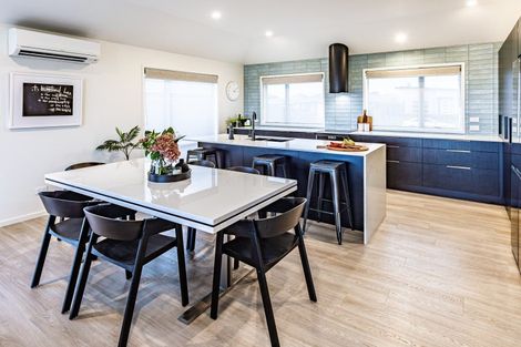 Photo of property in 37 Magnolia Crescent, Tawhero, Whanganui, 4501