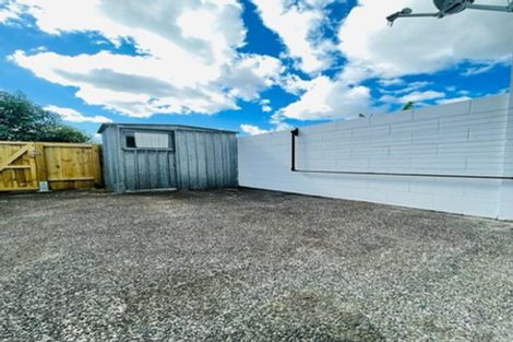 Photo of property in 1 Bendale Place, Papatoetoe, Auckland, 2025