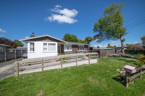 Photo of property in 32 Ronberg Street, Highbury, Palmerston North, 4412
