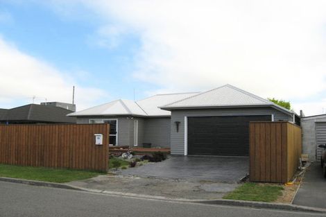 Photo of property in 1a Hugh Street, Kaiapoi, 7630