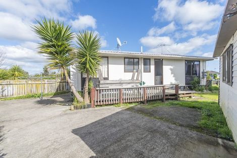 Photo of property in 26 Heathdale Crescent, Papakura, 2110