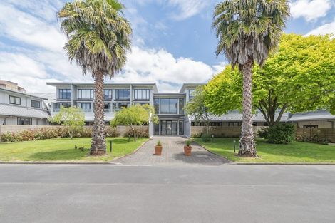 Photo of property in 9a/30 Westward Ho, Glen Eden, Auckland, 0602