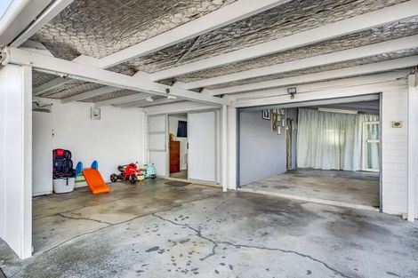 Photo of property in 710 Heretaunga Street East, Parkvale, Hastings, 4122