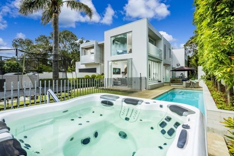 Photo of property in 2a Clifton Road, Hauraki, Auckland, 0622