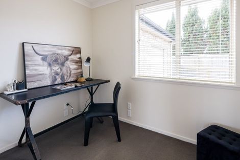 Photo of property in 46 Palliser Drive, Huntington, Hamilton, 3210