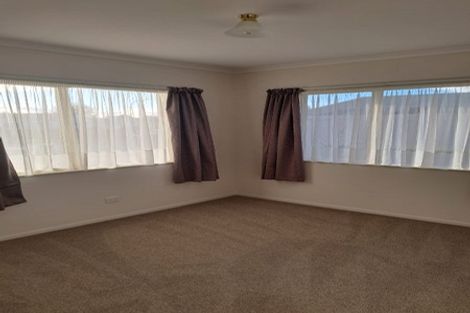 Photo of property in 9 Towai Street, Inglewood, 4330