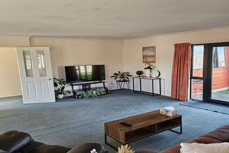 Photo of property in 44 Queen Street, Petone, Lower Hutt, 5012