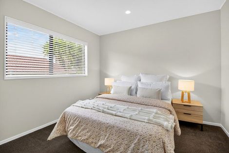 Photo of property in 11 Longview Rise, Massey, Auckland, 0614