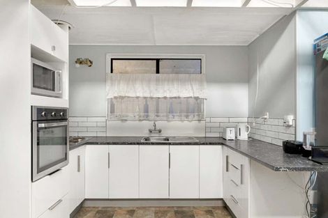 Photo of property in 212 Tyndall Road, Outer Kaiti, Gisborne, 4010