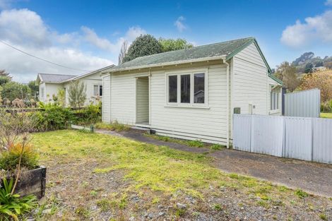 Photo of property in 28 Te Kumi Road, Te Kuiti, 3910