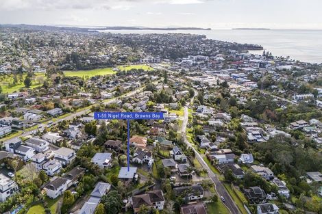 Photo of property in 1/55 Nigel Road, Browns Bay, Auckland, 0630
