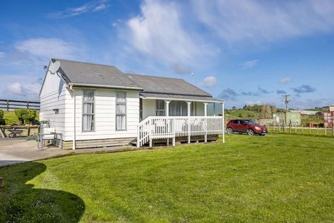 Photo of property in 27 Church Hill Road, Port Albert, Wellsford, 0973