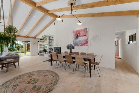 Photo of property in 236 Kiwitahi Road, Helensville, 0875