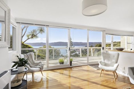 Photo of property in 33 Newport Terrace, Seatoun, Wellington, 6022