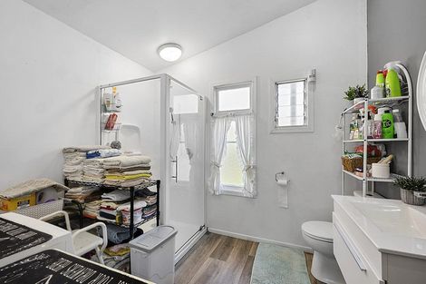 Photo of property in 49 Parris Street, Waitara, 4320