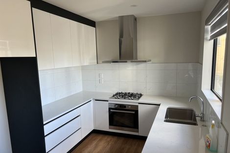 Photo of property in 2 Mariri Road, Kelburn, Wellington, 6012