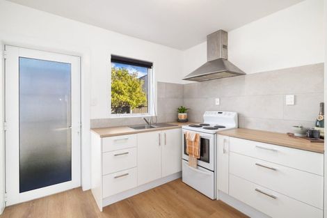 Photo of property in 2/63 Beresford Street, New Brighton, Christchurch, 8061