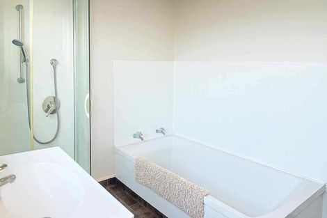 Photo of property in 60c Rata Road, Raumati Beach, Paraparaumu, 5032