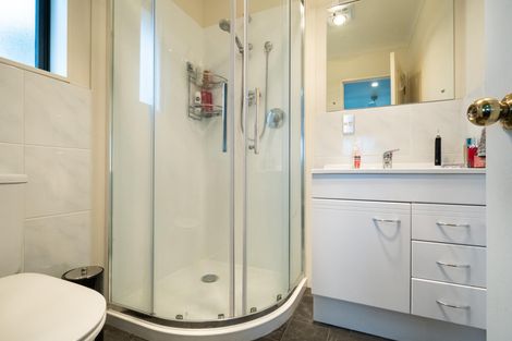 Photo of property in 13 San Marino Drive, Henderson, Auckland, 0612