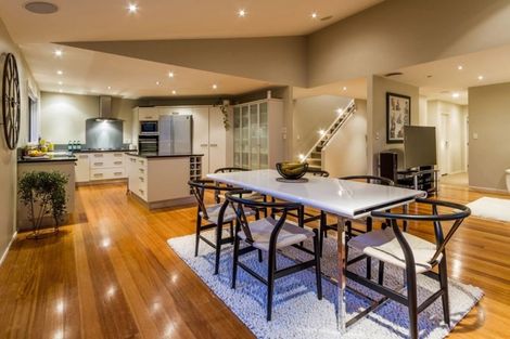 Photo of property in 14 English Oak Drive, Schnapper Rock, Auckland, 0632