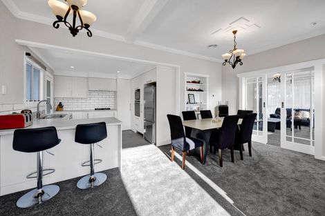 Photo of property in 207 Regan Street, Stratford, 4332