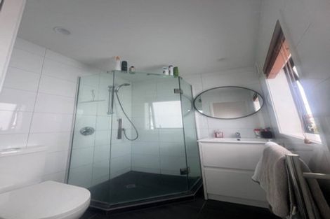 Photo of property in 21b Chippendale Crescent, Birkdale, Auckland, 0626