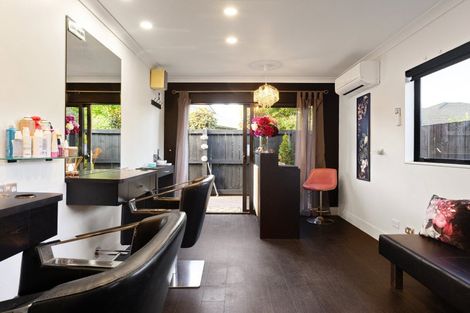 Photo of property in 9 Bayswater Court, Huntington, Hamilton, 3210