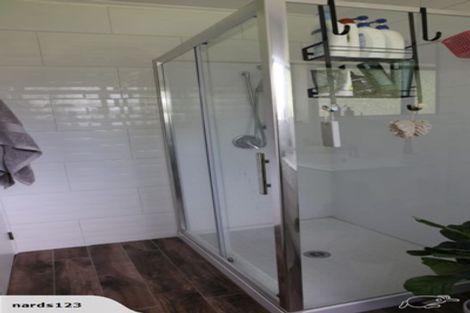 Photo of property in 2/4 Lionel Sharp Place, Pukekohe, 2120