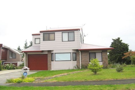 Photo of property in 28 Clotworthy Crescent, Onerahi, Whangarei, 0110