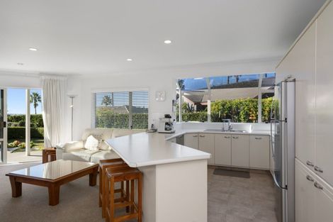 Photo of property in 2/674l Ranginui Road, Welcome Bay, Tauranga, 3175