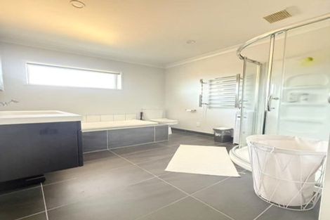 Photo of property in 17a Union Road, Howick, Auckland, 2014