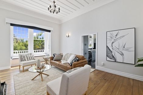 Photo of property in 10 Howe Street, Foxton, 4814