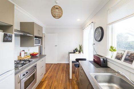 Photo of property in 46 Moheke Avenue, Roslyn, Palmerston North, 4414