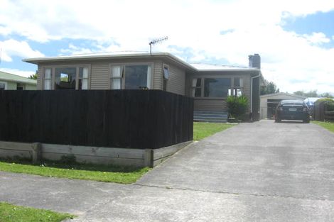 Photo of property in 3 Freyberg Street, Feilding, 4702