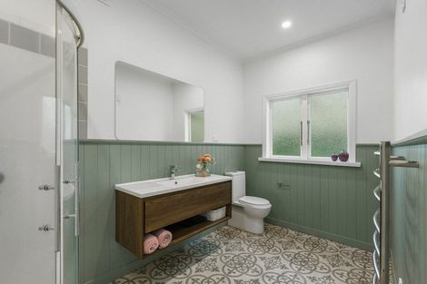 Photo of property in 4 Crossley Street, Katikati, 3129