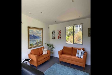 Photo of property in 59a Frobisher Street, Island Bay, Wellington, 6023