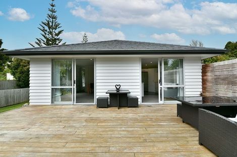 Photo of property in 127a Awaroa Road, Helensville, 0800