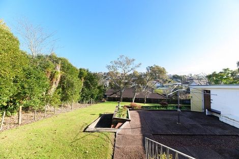 Photo of property in 92 Colwill Road, Massey, Auckland, 0614