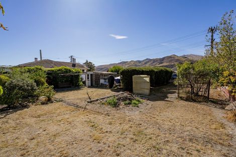 Photo of property in 64 Inniscort Street, Cromwell, 9310