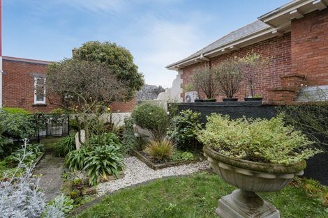 Photo of property in 4 Graham Street, Dunedin Central, Dunedin, 9016