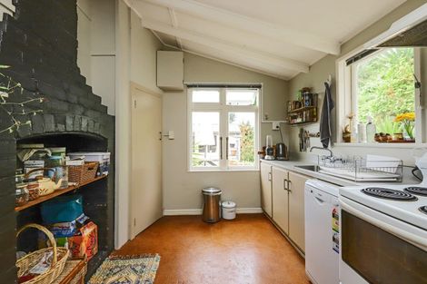 Photo of property in 6 Lucknow Terrace, Hospital Hill, Napier, 4110