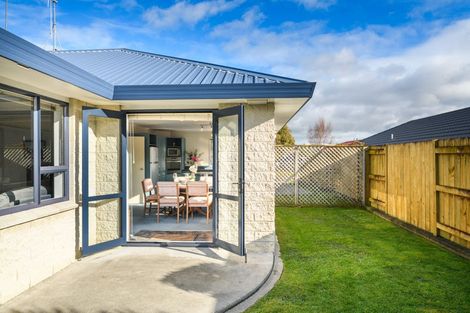 Photo of property in 93 Peter Hall Drive, Kelvin Grove, Palmerston North, 4414