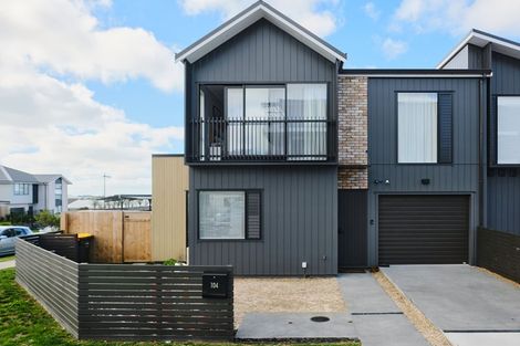 Photo of property in 104 Symes Drive, Red Beach, 0932