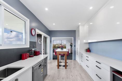 Photo of property in 156 Glamorgan Drive, Torbay, Auckland, 0630