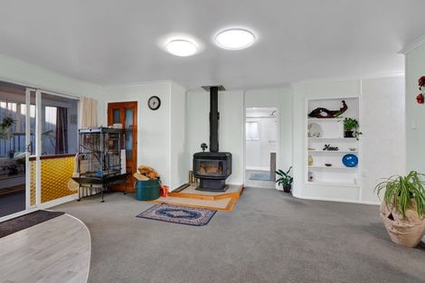 Photo of property in 37 Warwick Road, Stratford, 4332