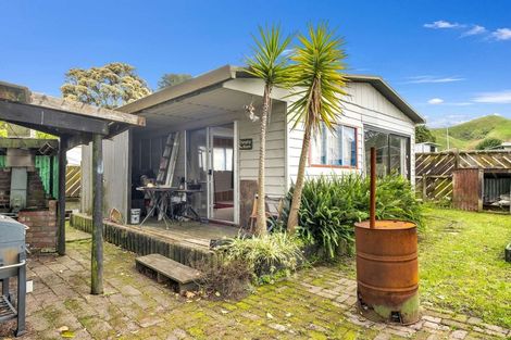 Photo of property in 212 Tyndall Road, Outer Kaiti, Gisborne, 4010
