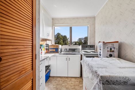 Photo of property in 35- 37 Tokomaru Road, Tokomaru, Palmerston North, 4474