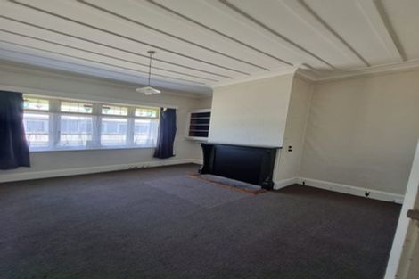 Photo of property in 10 Limbrick Street, Terrace End, Palmerston North, 4410